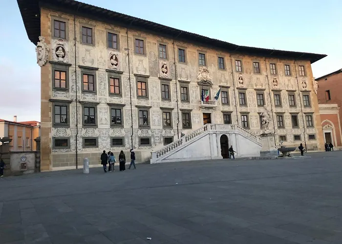 Hotel Luxury Tower House In Heart Of Pisa